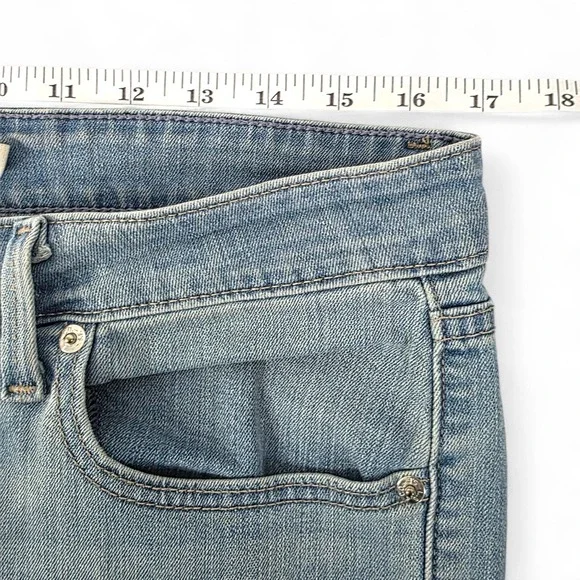 Levis 518 Bootcut Jeans Womens 11 Medium Wash Blue Denim Mid Rise Stretch - Picture 8 of 16